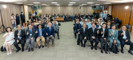 20230614_Industry, government and academia gathered to witness the release of the preliminary results of the TAIDE dialogue engine.jpg